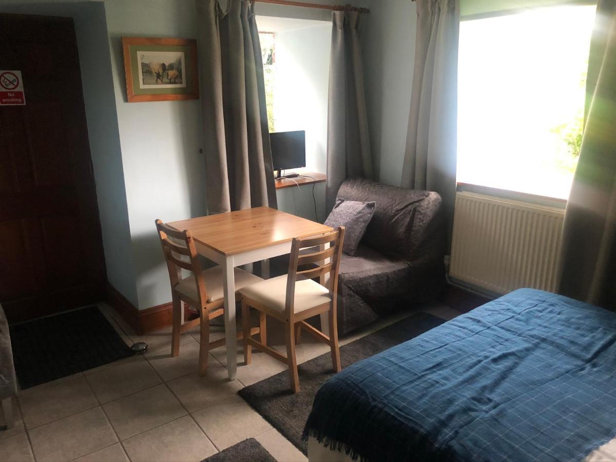 Riverside Apartment 布雷肯 外观 照片